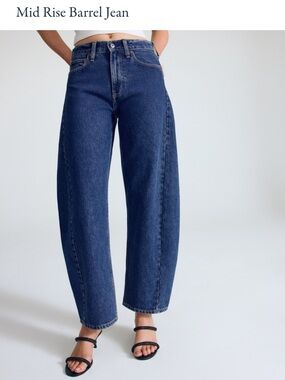 Abercrombie - Mid Rise Barrel Jean - Dark Blue